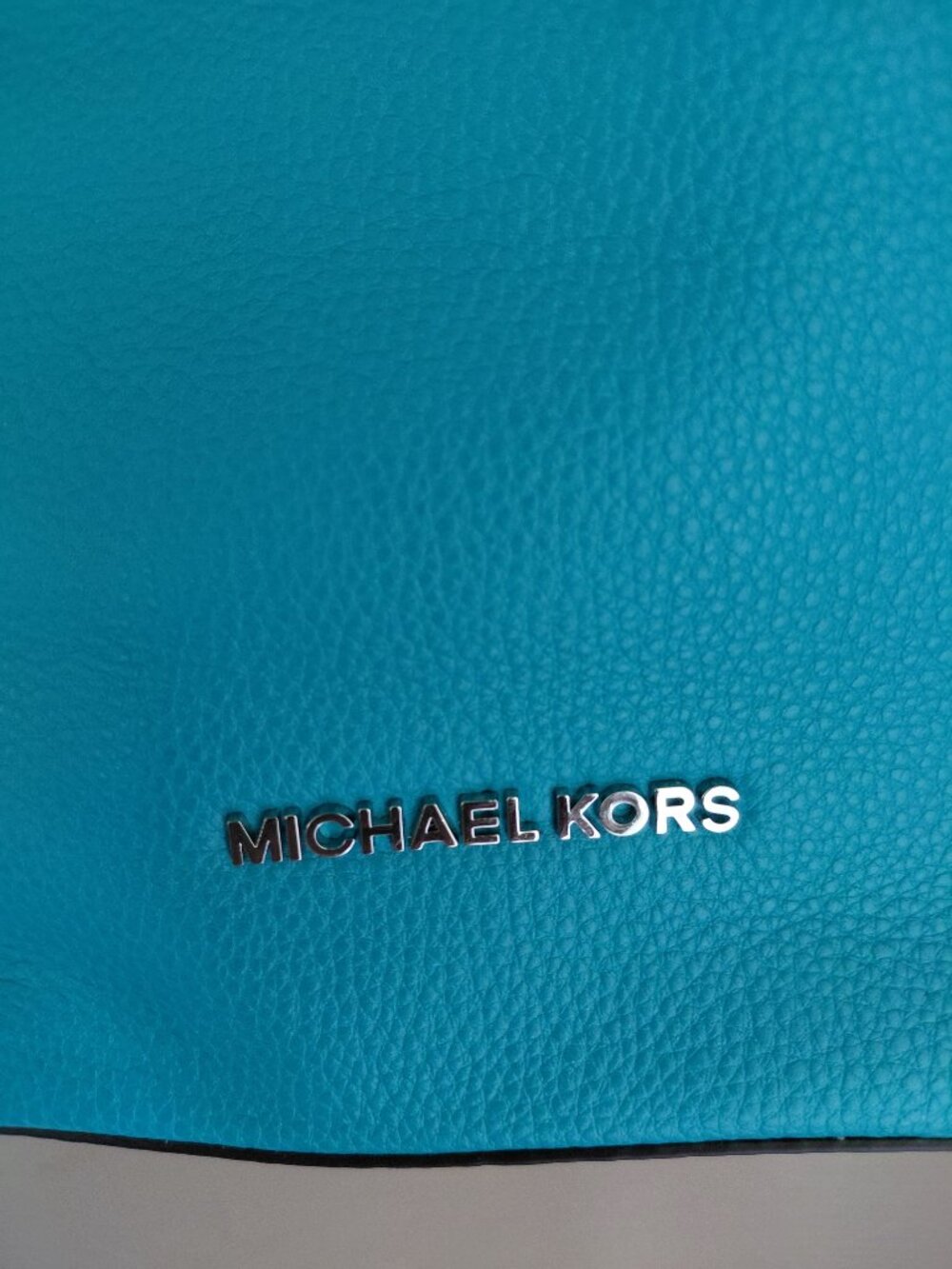 Michael Kors Teal Pebble Leather Shoulder Bag - Picture 3 of 9